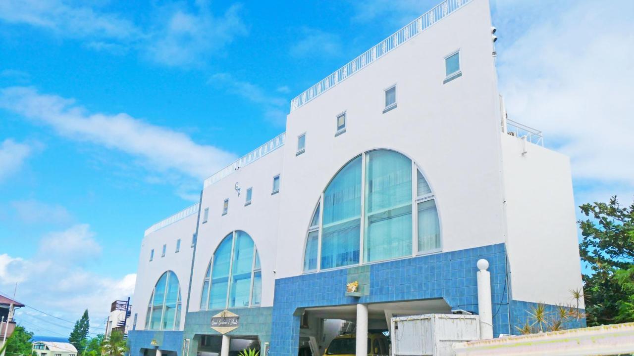 Апартаменты Coral Garden 7 Pools Йомитан Экстерьер фото